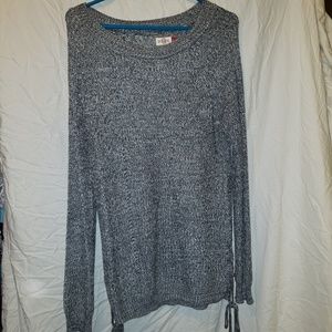 SO black white sweater